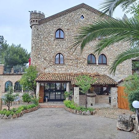 Hotel Lo Smeraldo Roccavivara Exterior foto