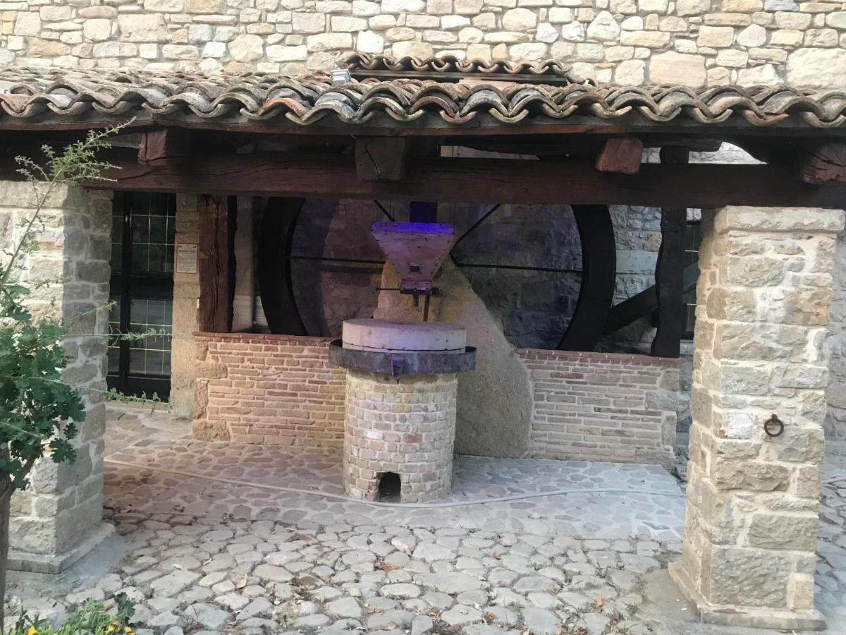Hotel Lo Smeraldo Roccavivara Exterior foto